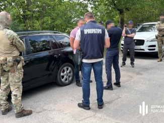 На Закарпатті затримали адвоката, який обіцяв військовому «вирішити питання» за 9 тисяч доларів