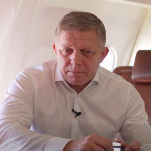Фіцо заявив, що передав Путіну інформацію про готовність Зеленського до переговорів