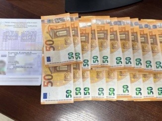 На Закарпатті чоловік запропонував прикордонниці понад тисячу євро