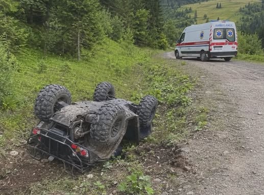 Небезпечна поїздка в горах: на Воловеччині чоловік отримав важкі травми після перекидання квадроцикла