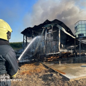 На Мукачівщині горів склад підприємства