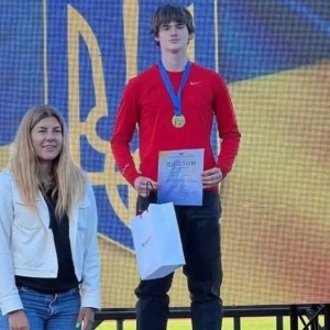 Золото чемпіонату України та норматив КМС: учень з Мукачева підкорив спринтерську дистанцію