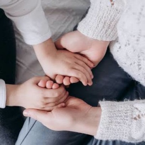 У Мукачівській громаді соціальним супроводом охопили 75 дітей-сиріт і дітей, позбавлених батьківського піклування