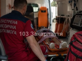У Виноградові мотоцикл збив 7-річну дівчинку: дитину госпіталізували