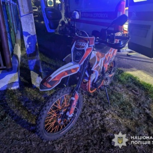 Смертельна ДТП на Ужгородщині: у Концові загинули 60-річна жінка та 16-річний мотоцикліст