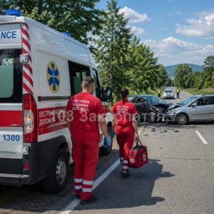 На Ужгородщині у ДТП постраждали двоє людей