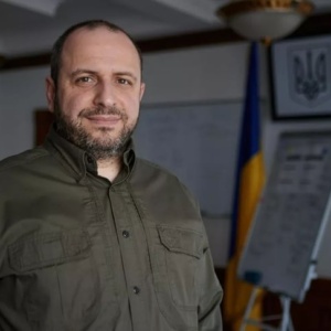 Рустем Умєров