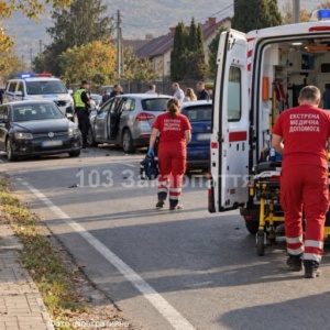 На Мукачівщині сталася ДТП за участю трьох легкових автомобілів. Унаслідок зіткнення травмувалися четверо людей, серед них — 15-річна дівчина.