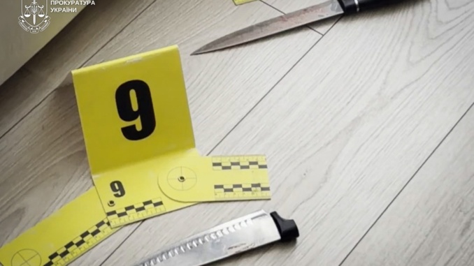 На Ужгородщині 18-річного юнака взяли під варту за підозрою у вбивстві матері