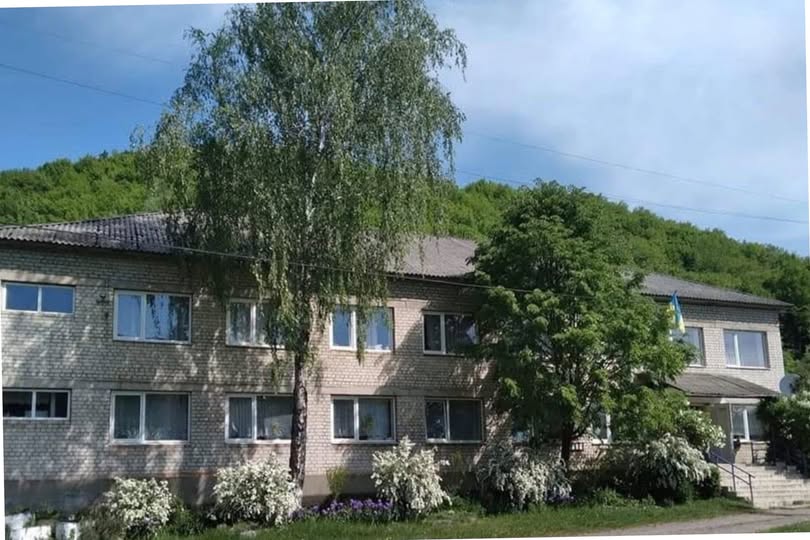 Школи без документів: прокуратура через суд зобов’язала громади оформити майно