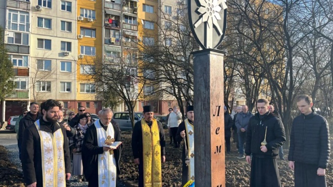 В Ужгороді просять зберегти зелену зону та створити Сквер Героїв